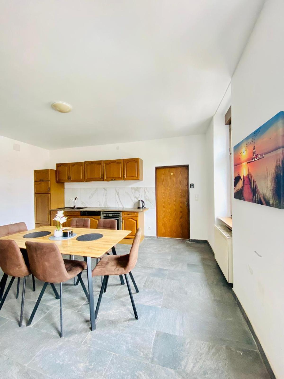 Spacious 4br Up To 15 Guests 15 Min To Danube * Wien